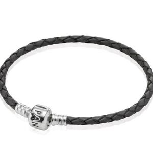 Pandora Single Gray Leather Bracelet with Sterling Silver Clasp 590705CGY-S